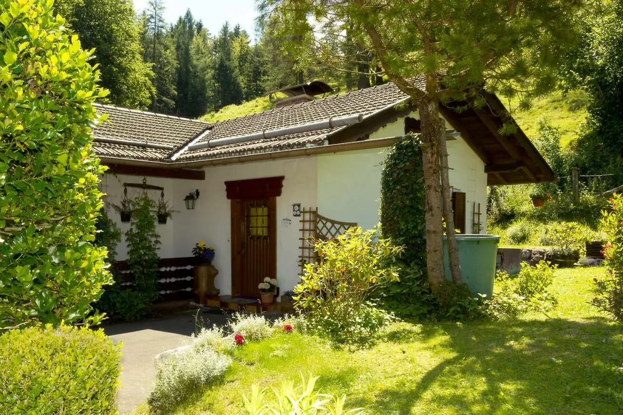 Gaestehaus Kerschbaum グライナウ